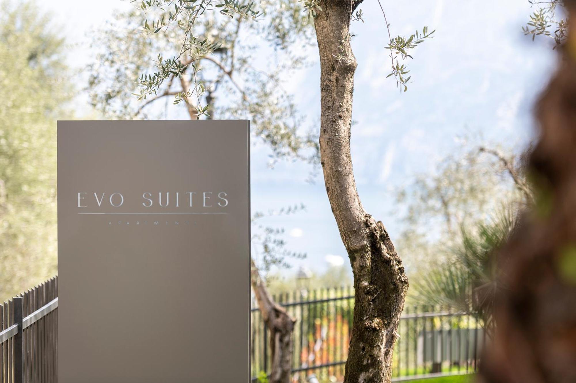 Evo Suites Apartments Limone sul Garda Exteriér fotografie